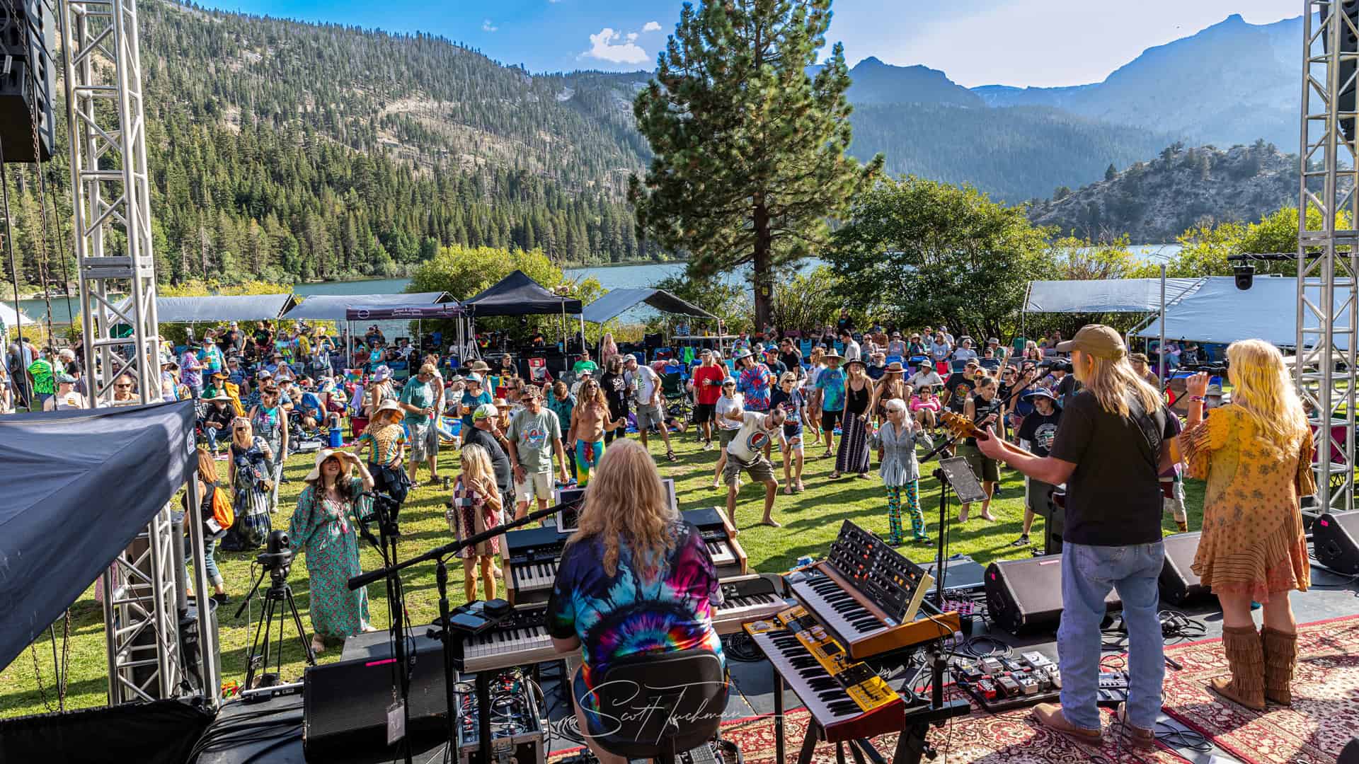 JLJF_About_Hero - Lightning Dan & The Crawdads